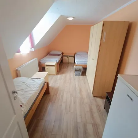 Kettos Csarda Szallashely Мини-отель Bocfoelde