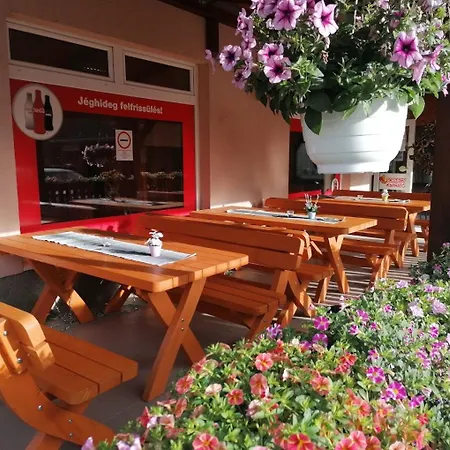 Мини-отель Kettos Csarda Szallashely