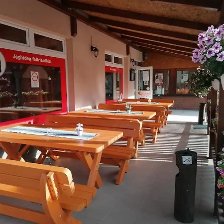 Мини-отель Kettos Csarda Szallashely