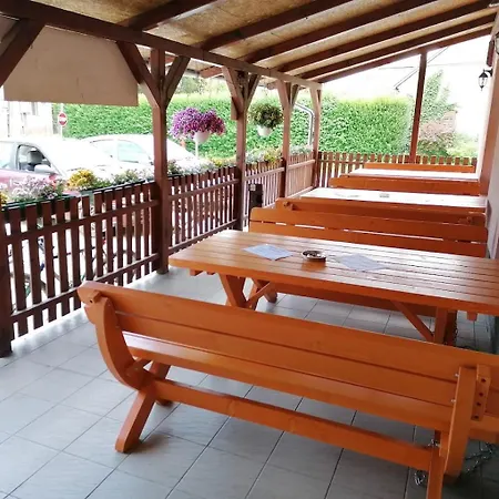 Kettos Csarda Szallashely Мини-отель Bocfoelde