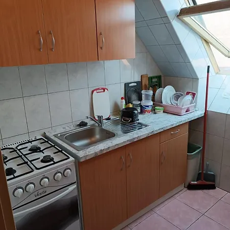 Kettos Csarda Szallashely Värdshus *