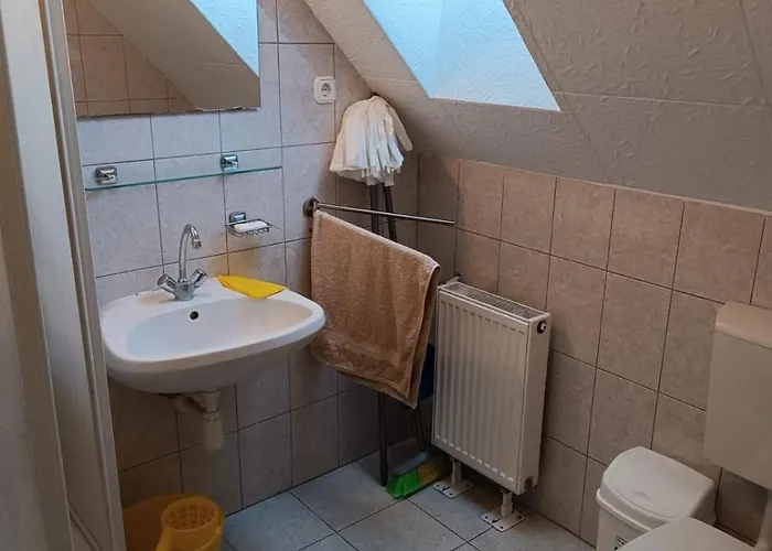 Penzion Kettos Csarda Szallashely Bocfoelde