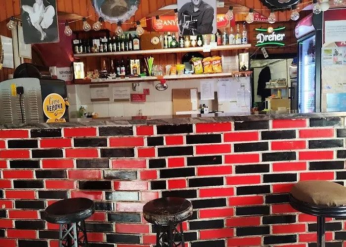 イン Kettos Csarda Szallashely Bocfoelde